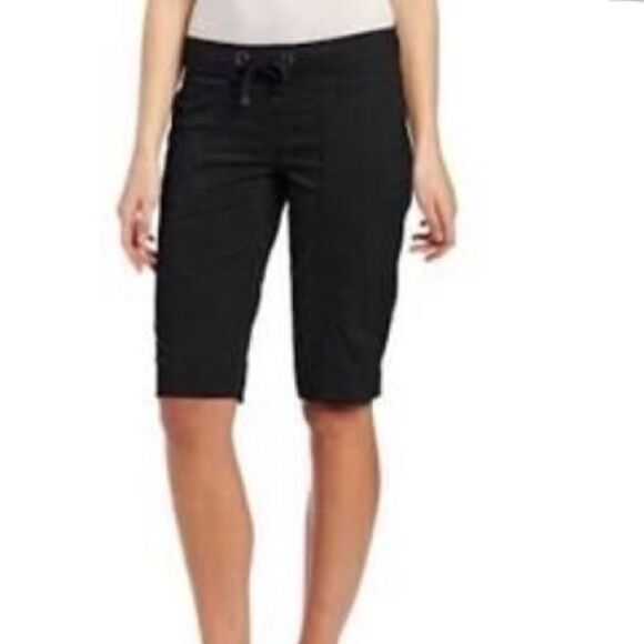 WOMEN’S BLACK MEDIUM PRANA BLISS KNICKER BERMUDA WALKING SHORTS SIZE MEDIUM - Picture 1 of 7